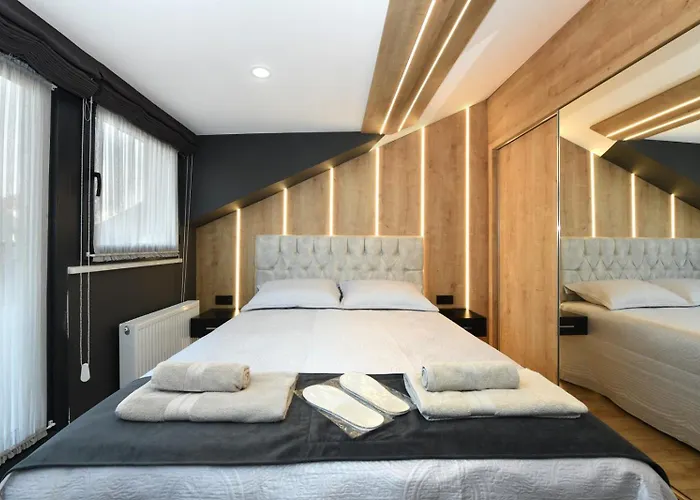 Space Suite 6